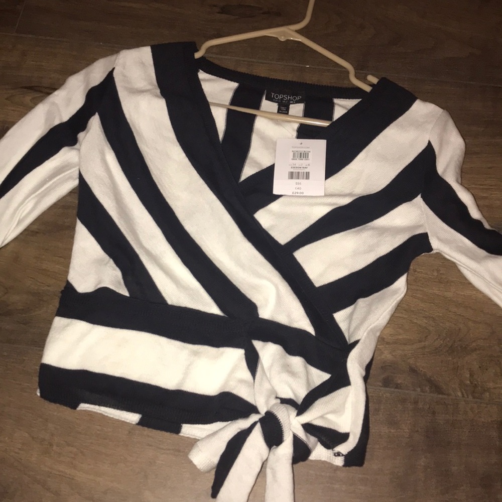 TOPSHOP long sleeve striped shirt